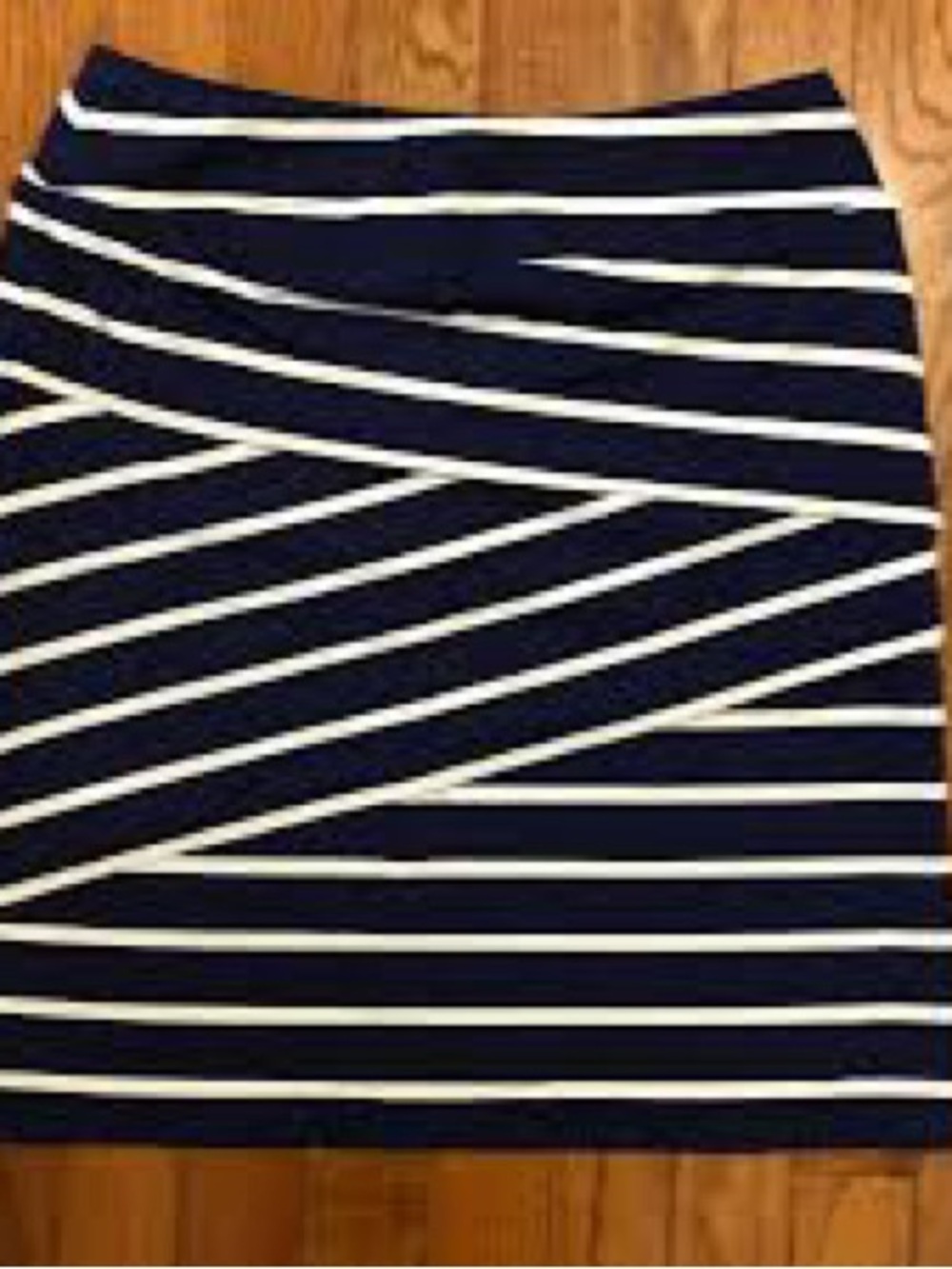 J. McLaughlin Nautical Navy/Cream Asymmetrical Catalina Cloth Soft
 size XS
